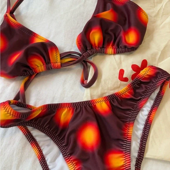 Loleia Swim Playa Blanca Glow Burgundy - Shoulder Top and Scrunchie Bottoms - Picture 7 of 12